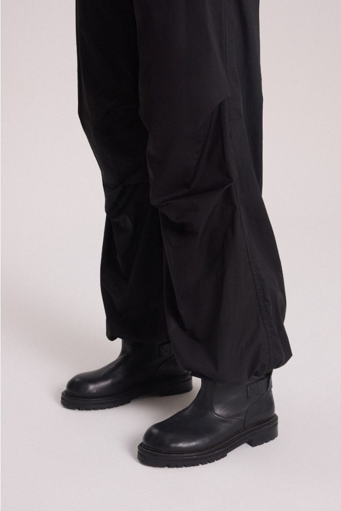PANTALON HOBA NEGRO
