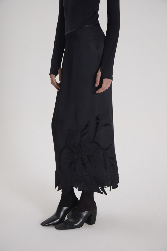 POLLERA FIRUZ NEGRO