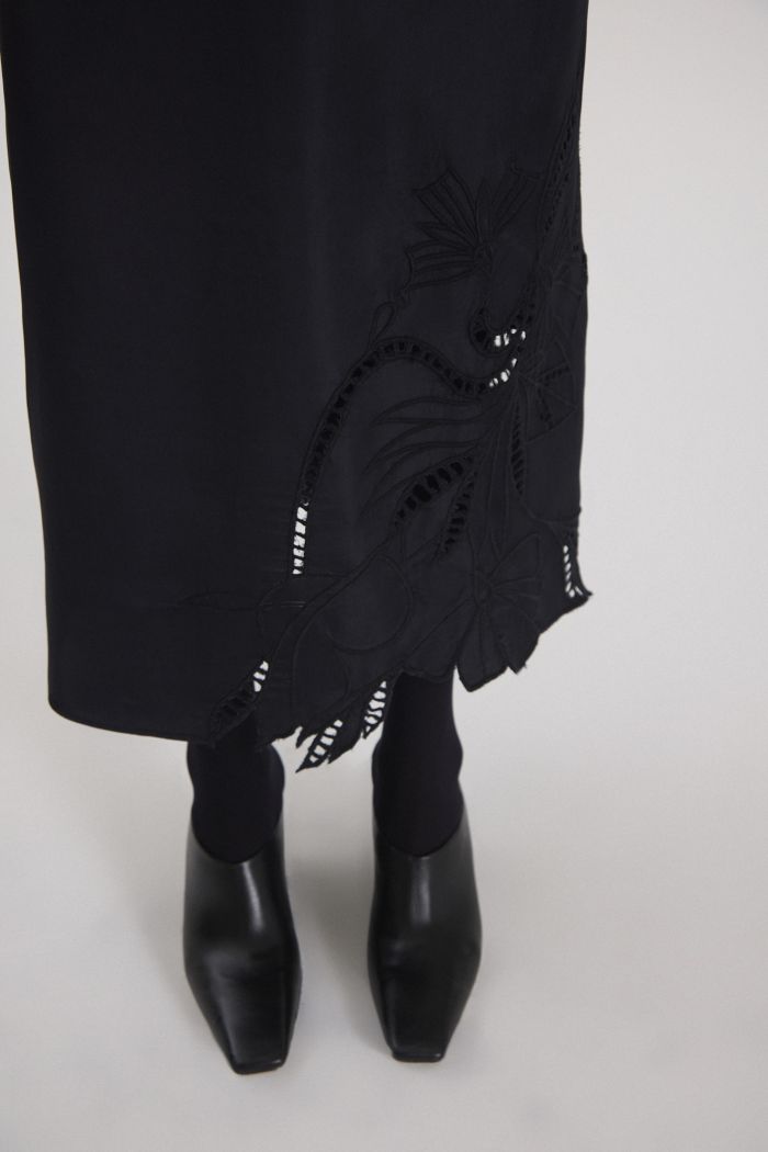 POLLERA FIRUZ NEGRO