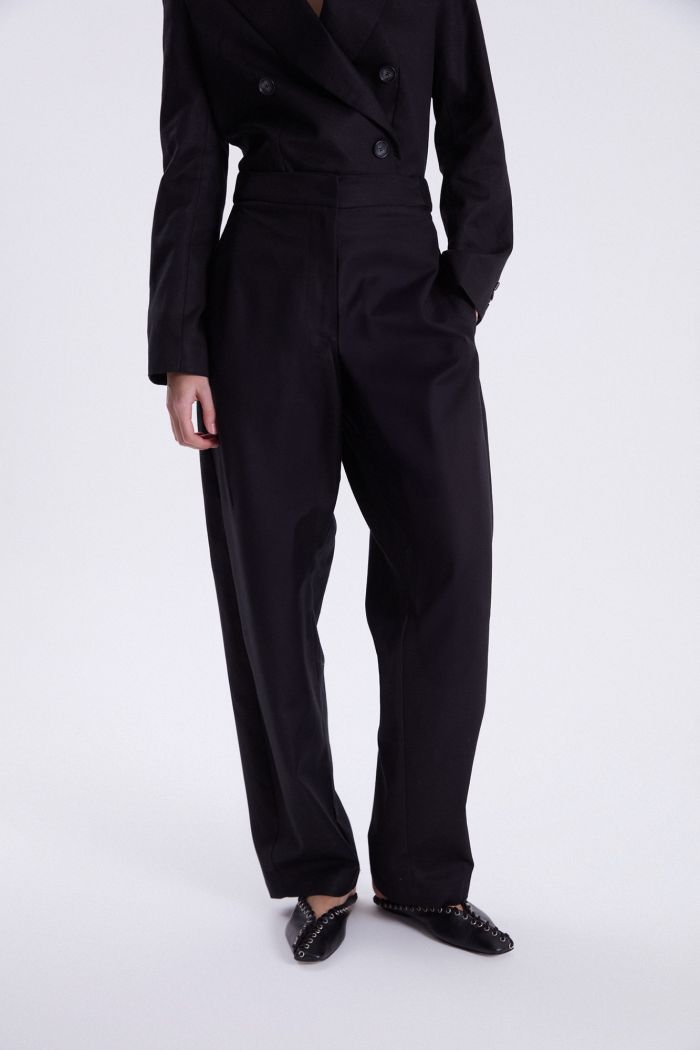 PANTALON FUSCUS NEGRO