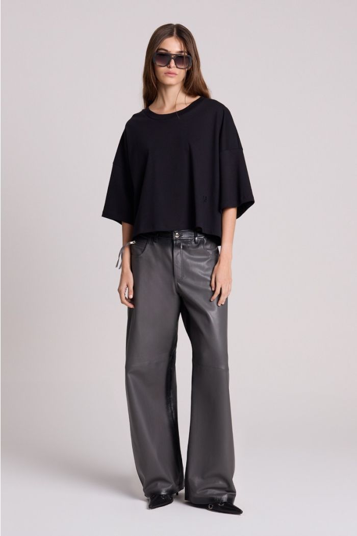 REMERA AULICUS NEGRO